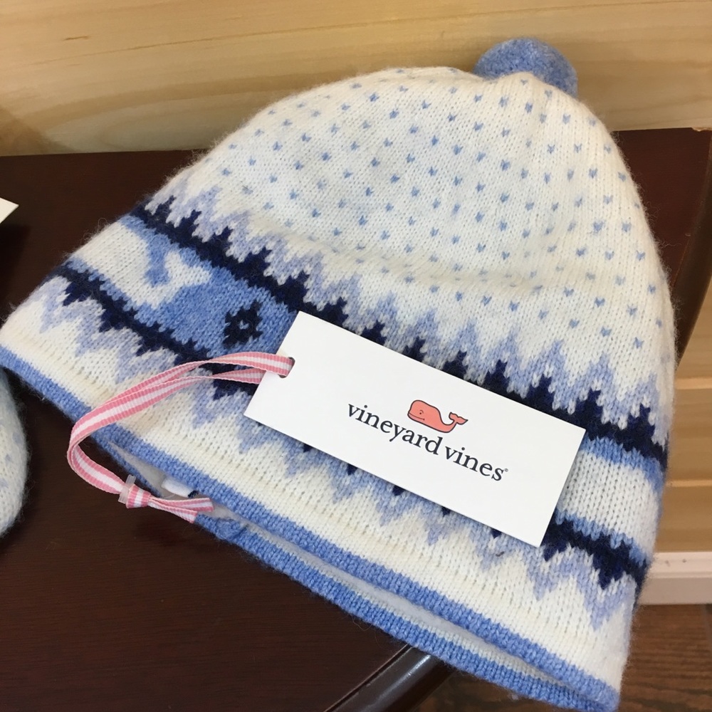 Vineyard Vines | Whale design winter set - Picture 4 of 7